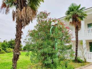 Дома для отпуска Bobokvati Beach Holiday Home Кобулети Дом для отпуска-38